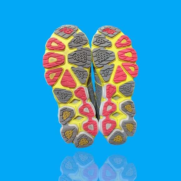 New Balance Barringer 890 V4 Women's W890GY4 Size 8.5 Running Shoes - Picture 10 of 15